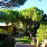 Residenza Abbaechelu T6 2 Bedroom Sleeps 6 Unit 2 Apartman Fort Village
