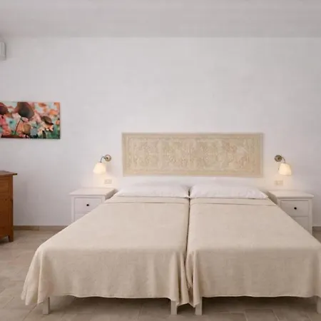 Residenza Abbaechelu T6 2 Bedroom Sleeps 6 Unit 2 *